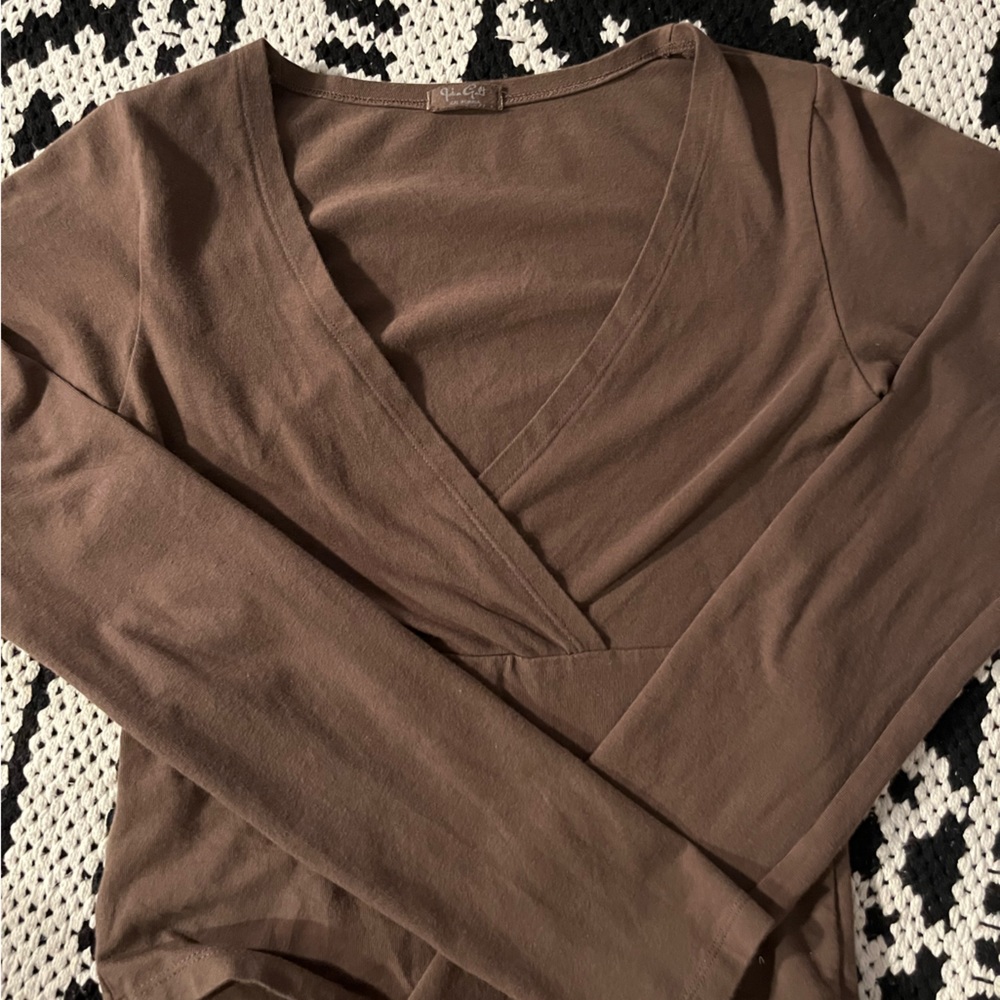 Brandy Melville/J. Galt Brown Amara Surplice Long Sleeve